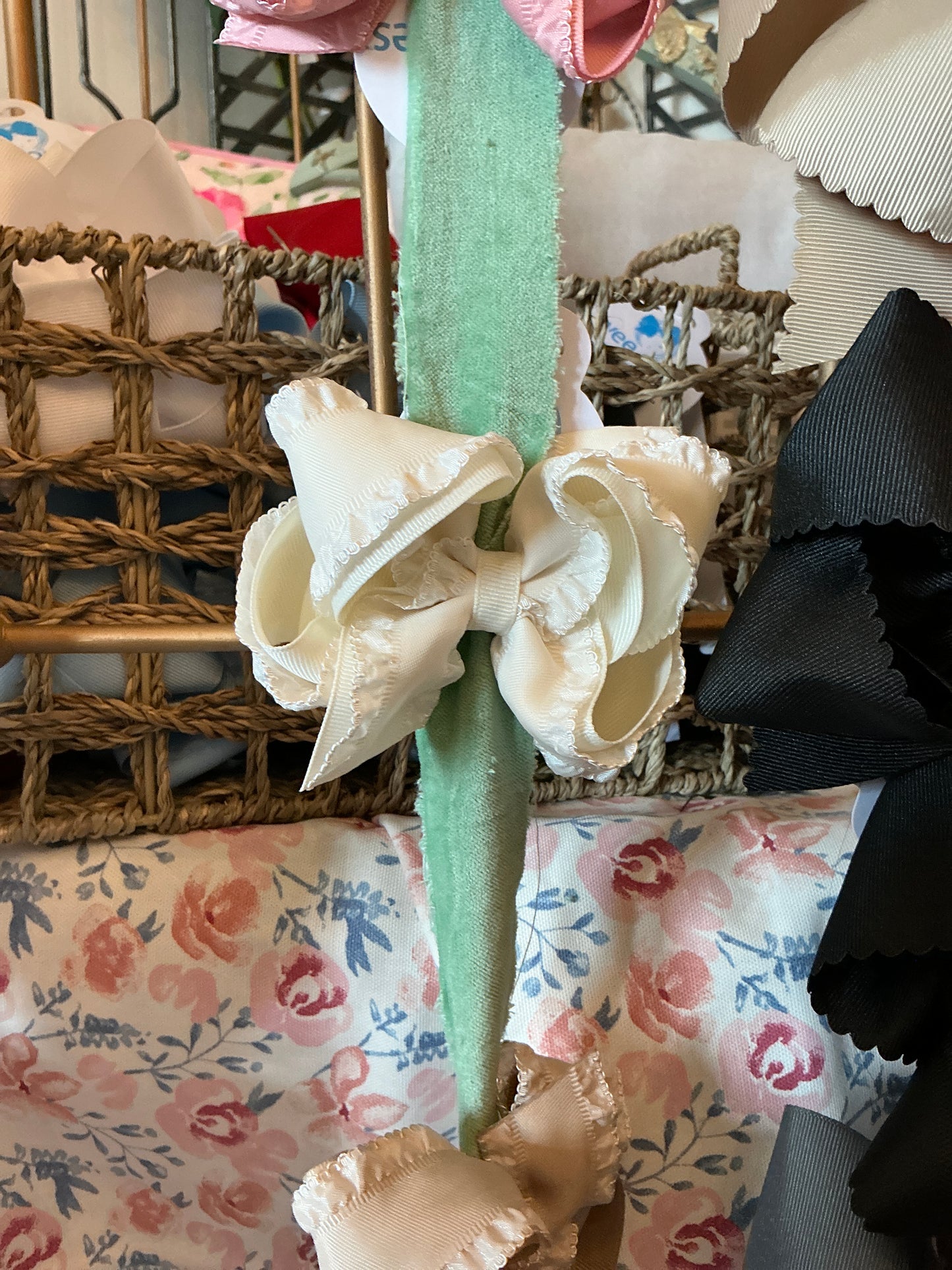 Ruffle Bow