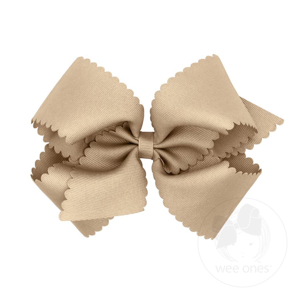 Scalloped Bow