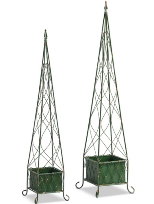 Distressed Square Garden Obelisks