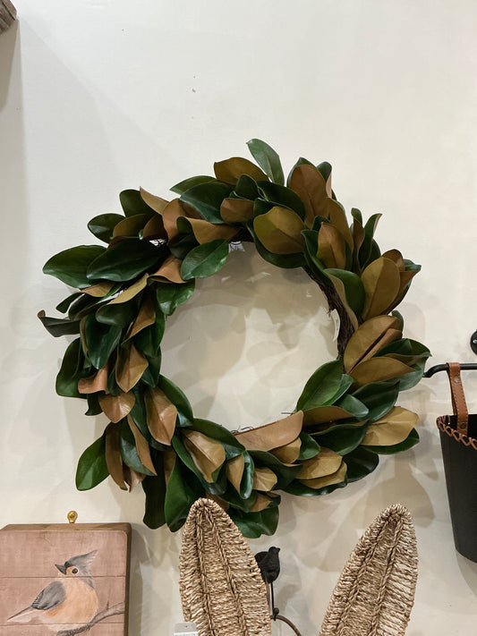 GRBR 27"NATURAL TOUCH MAGNOLIA LEAF WREATH 