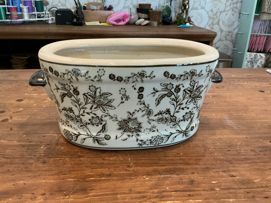 14.5" Brown and Ivory Container