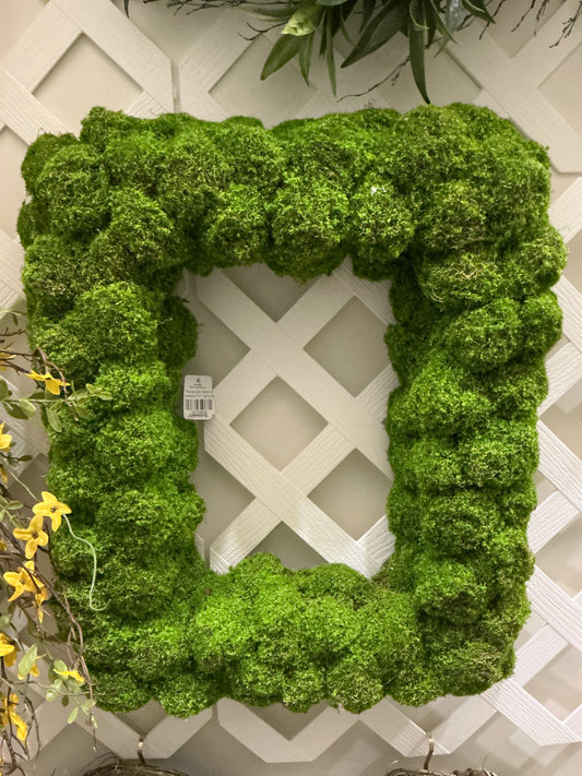 20.5" Rectangle Moss Wreath