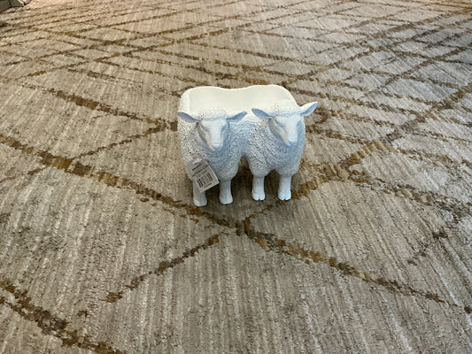 Sheep Container 4.5 Resin