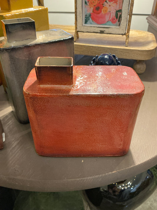 PAINTED METAL VASES - M