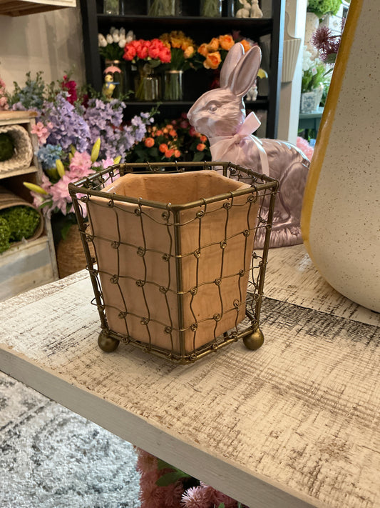 TERRACOTTA PLANTERS W WIRE WRAP & BRASS DETAIL 2
