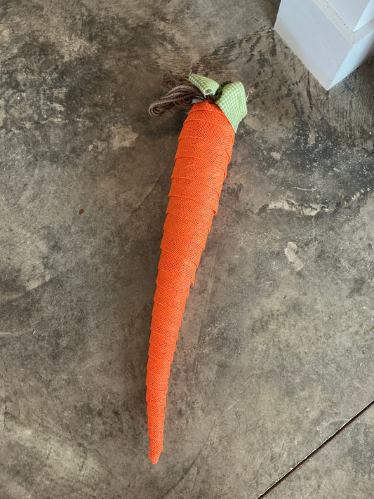 Carrot Hanging Jute Green Bow - LG