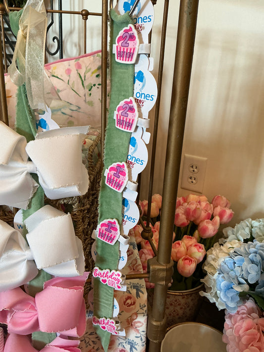 Birthday Bow Clips