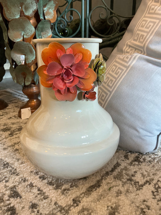 Vase w/Floral 8.5 Iron