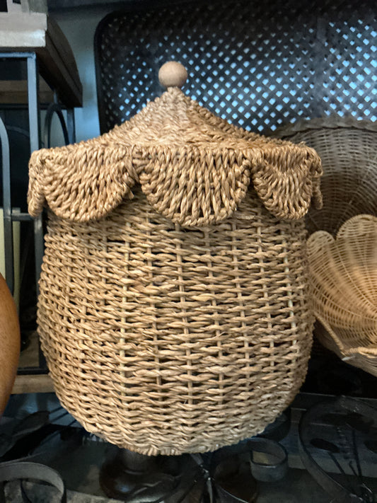 13.5" Natural Lidded Baskets Large