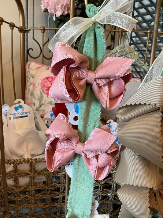 Ruffle Bow