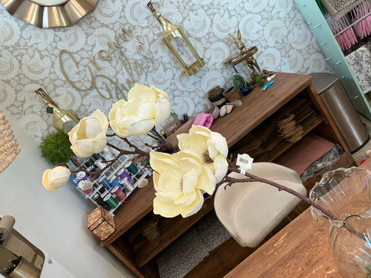 CREAM FOAM SAUCER MAGNOLIA BRANCH X5 40"